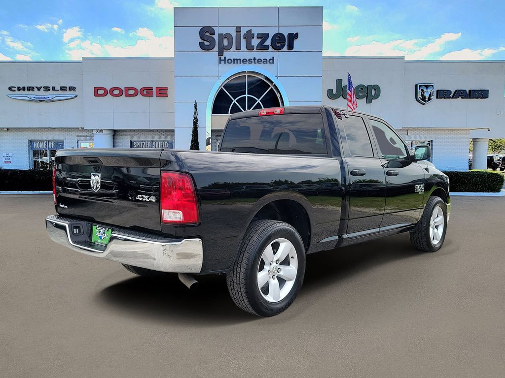 2024 Ram 1500 Classic SLT - photo 3