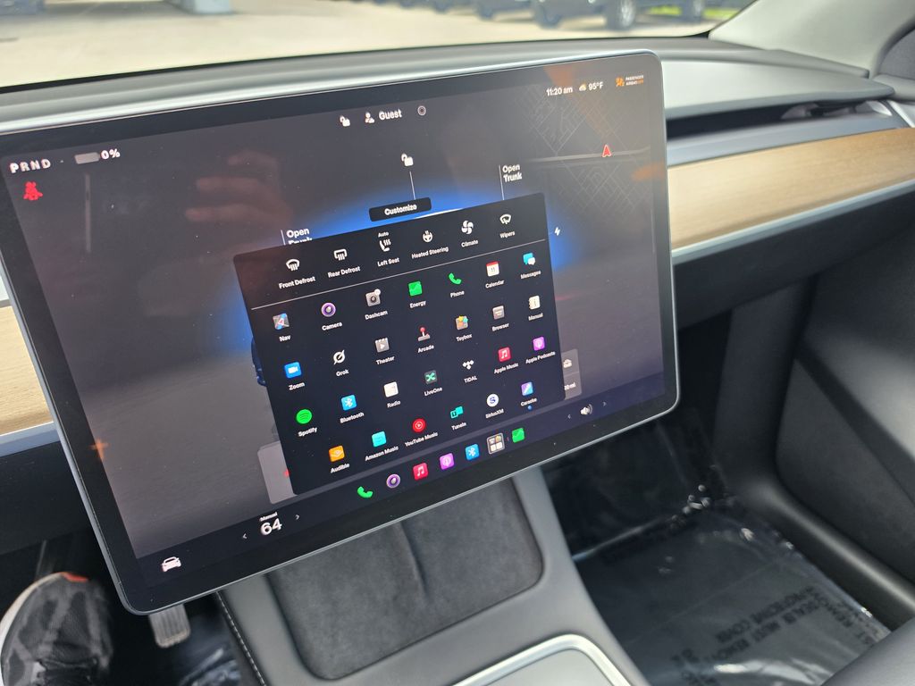 2023 Tesla Model Y Long Range - photo 30