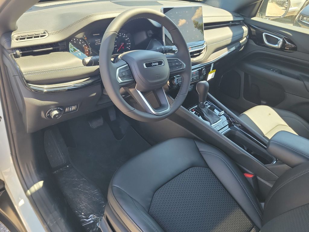 2026 Jeep Compass Latitude - photo 19