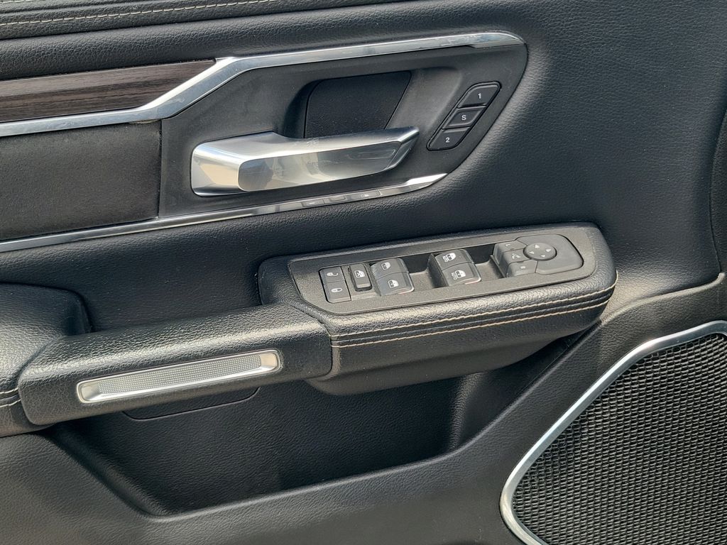 2025 Ram 1500 Laramie - photo 18