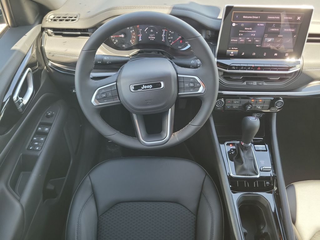 2026 Jeep Compass Latitude - photo 16