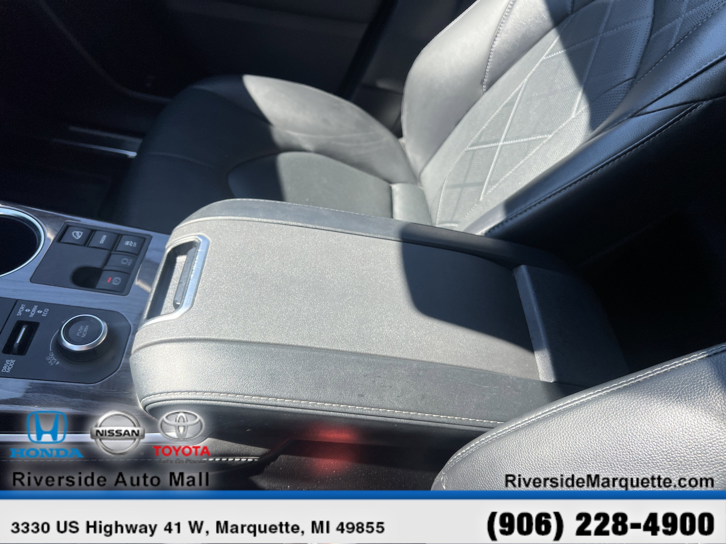 2023 Toyota Highlander Platinum - Photo 20