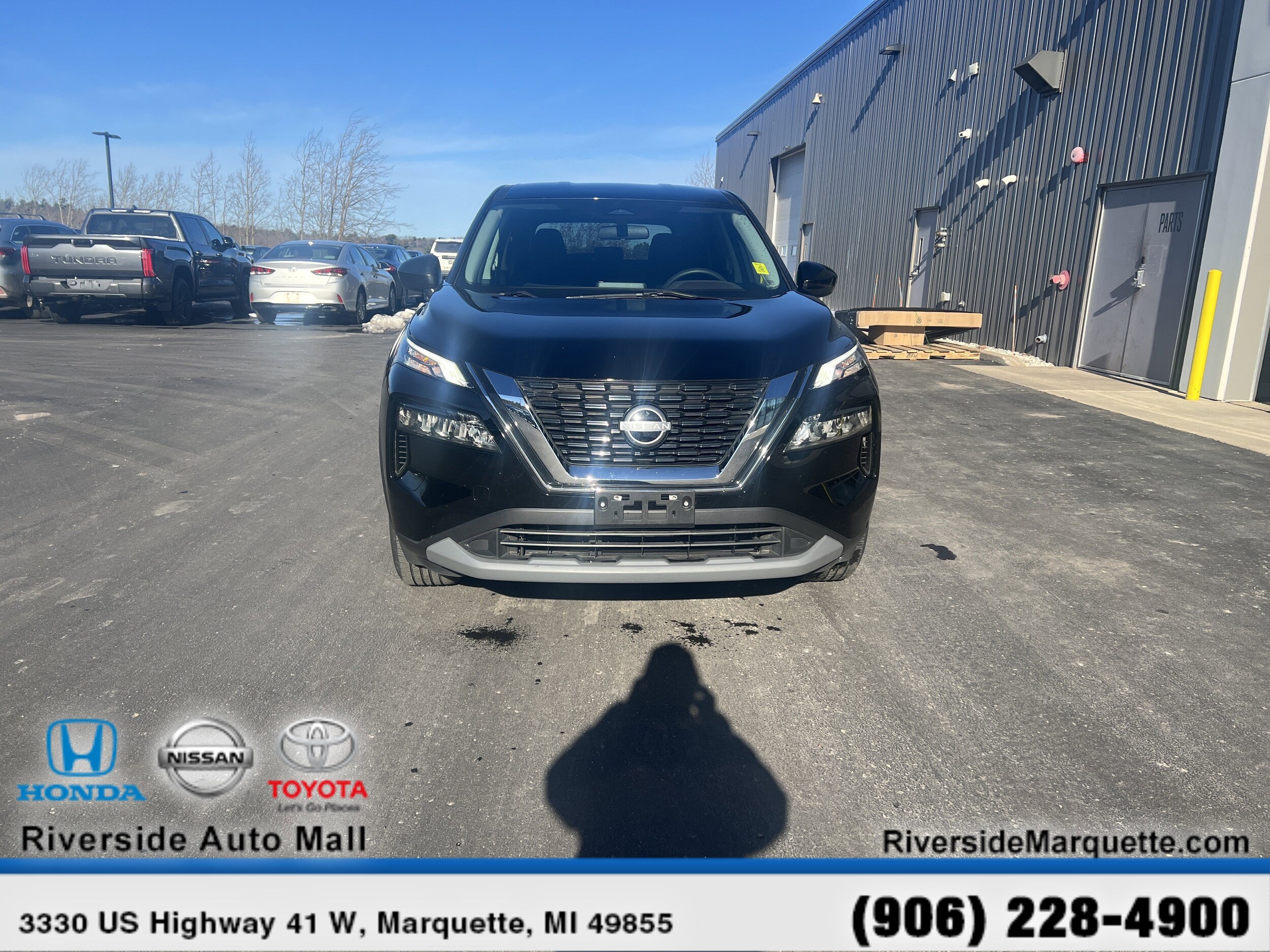 2023 Nissan Rogue S photo 2