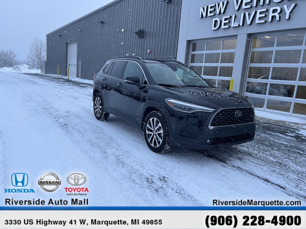 Certified 2022 Toyota Corolla Cross XLE 2WD