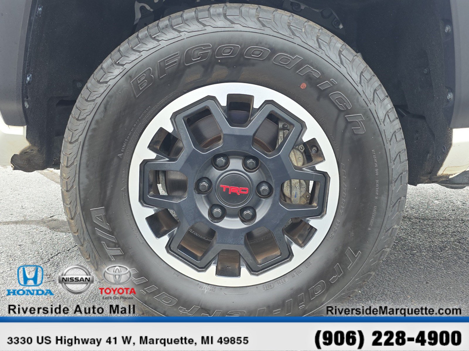 2024 Toyota Tacoma SR5 - Photo 11