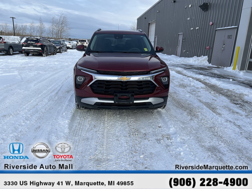 Used 2025 Chevrolet Trailblazer AWD LT