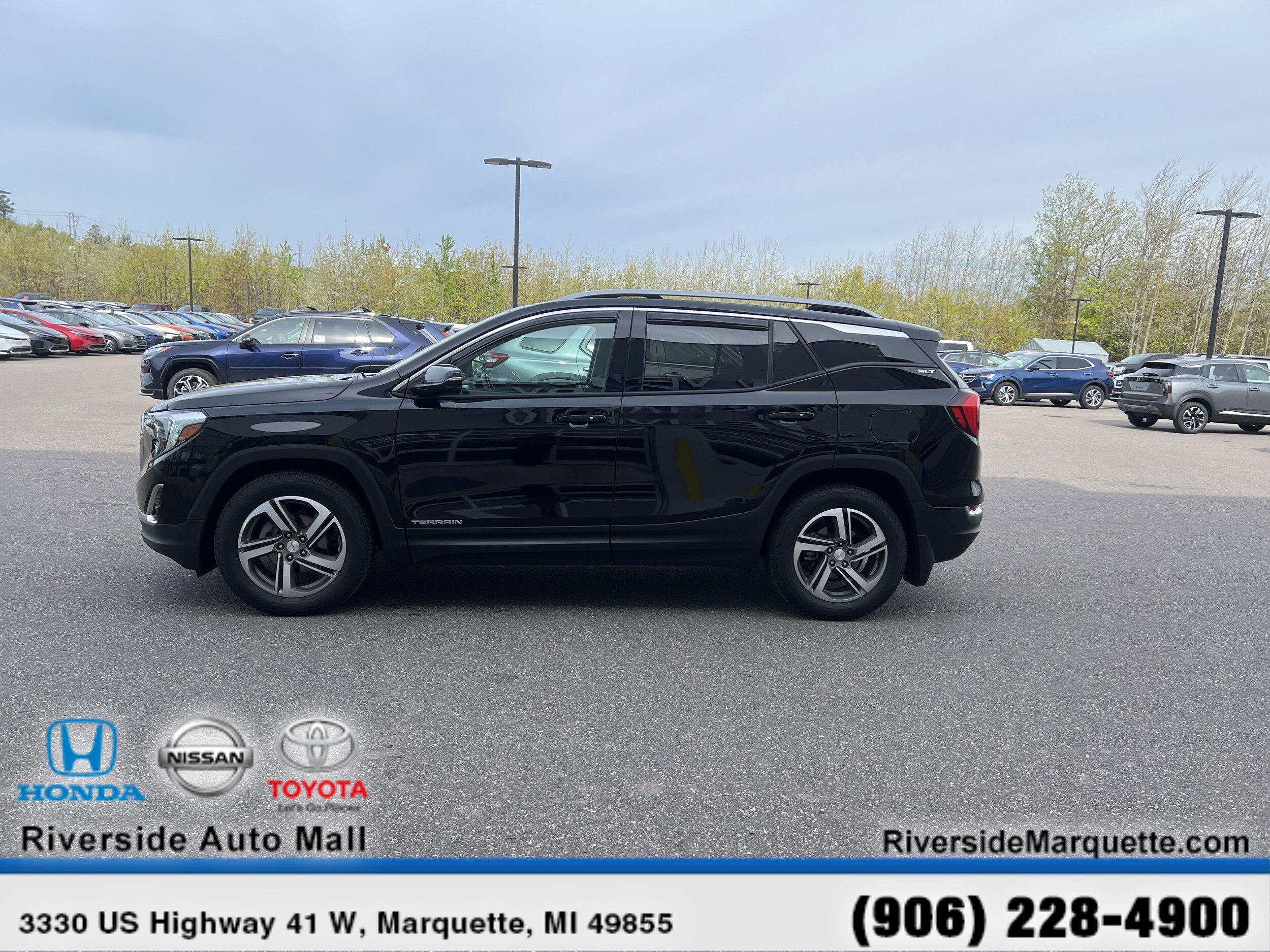 2021 Gmc Terrain SLT photo 2