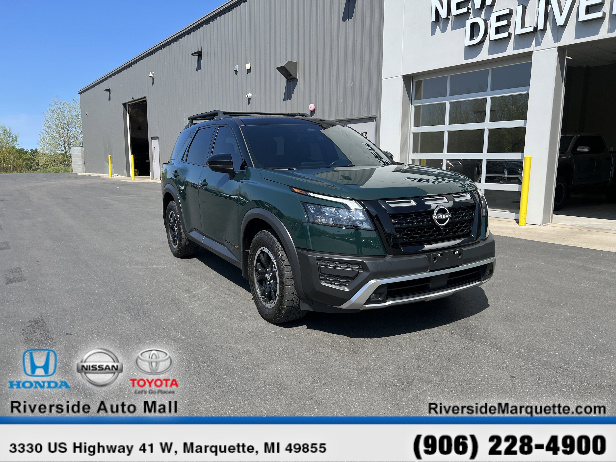 2023 Nissan Pathfinder Rock Creek 4WD's photo