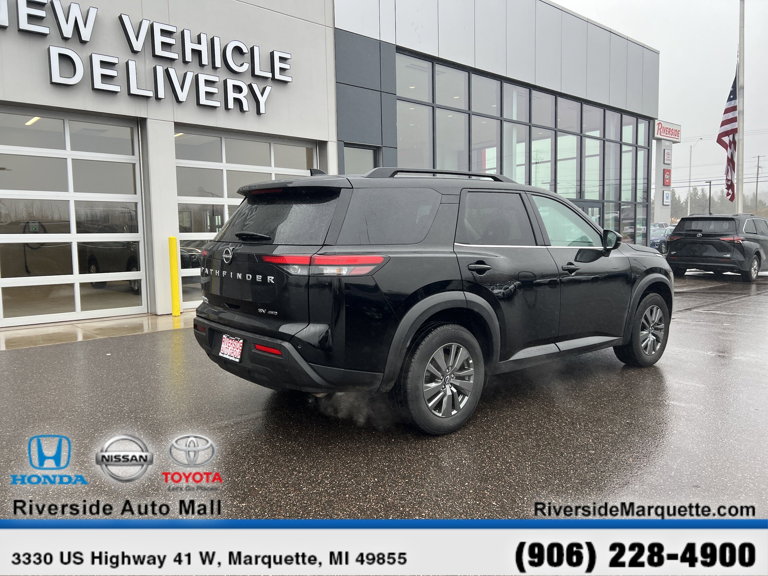 Used 2024 Nissan Pathfinder SV with VIN 5N1DR3BC6RC280000 for sale in Iron Mountain, MI