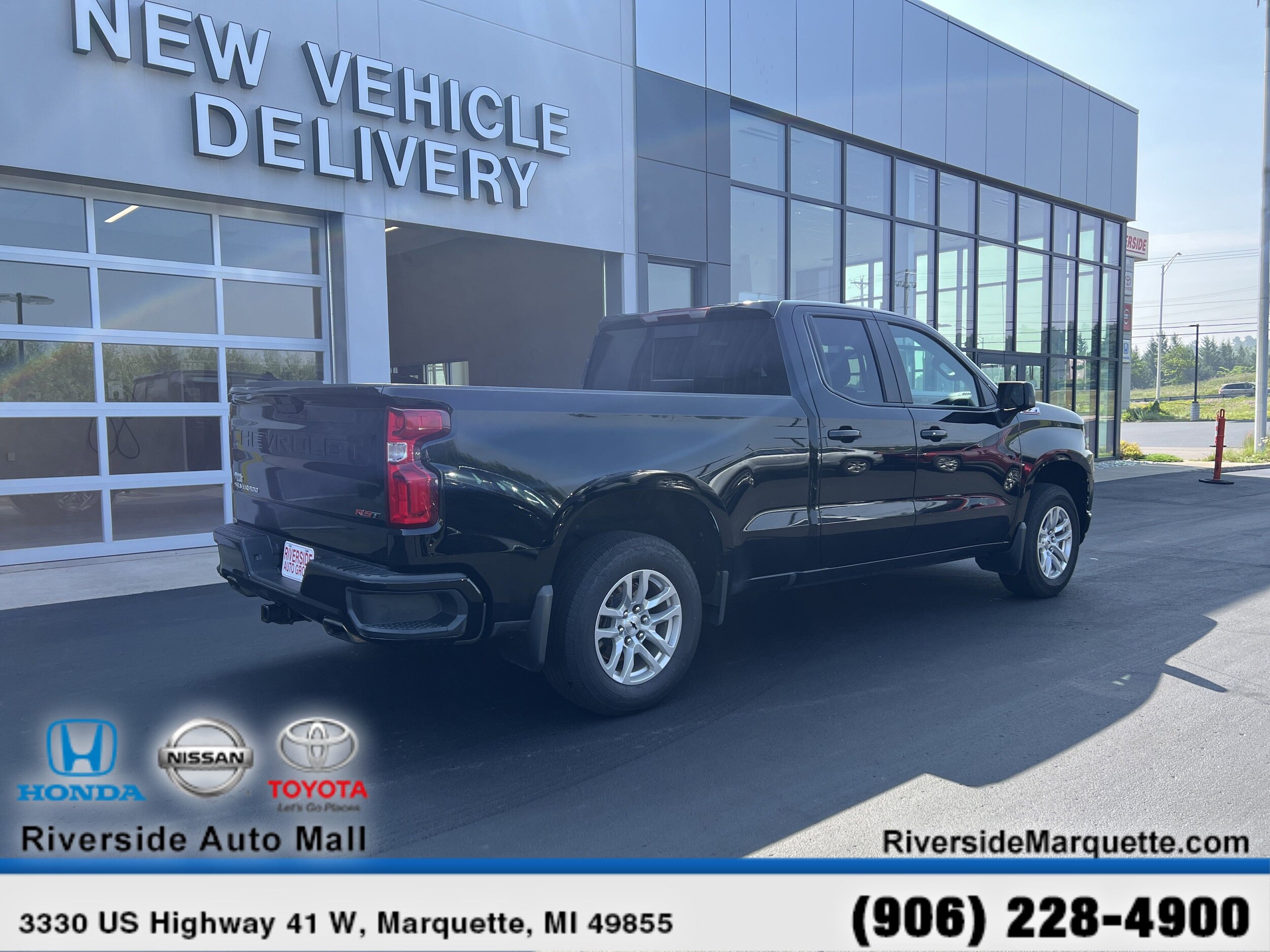 2020 Chevrolet Silverado 1500 RST - Photo 9