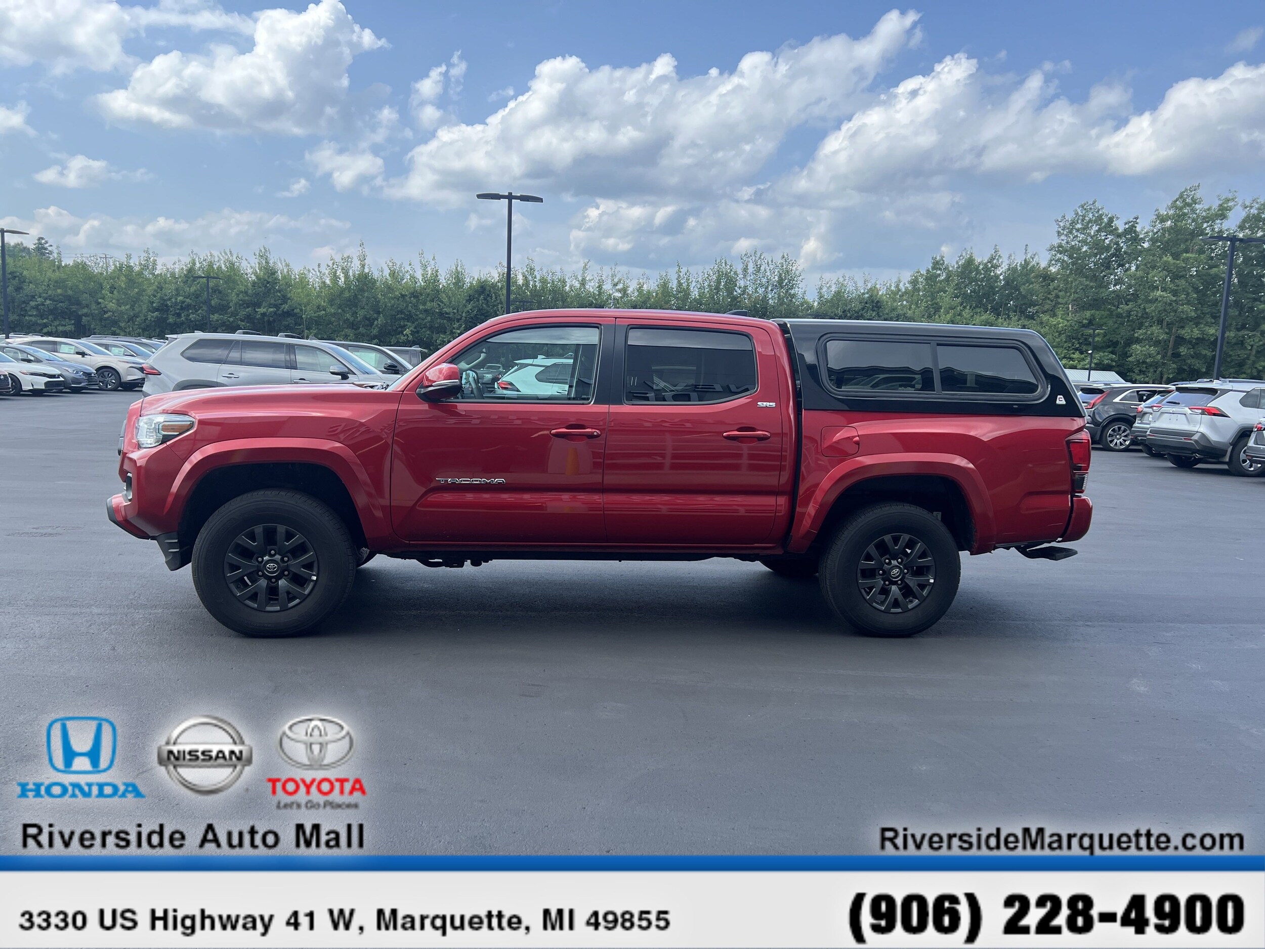 2023 Toyota Tacoma SR5 Double Cab V6 photo 2