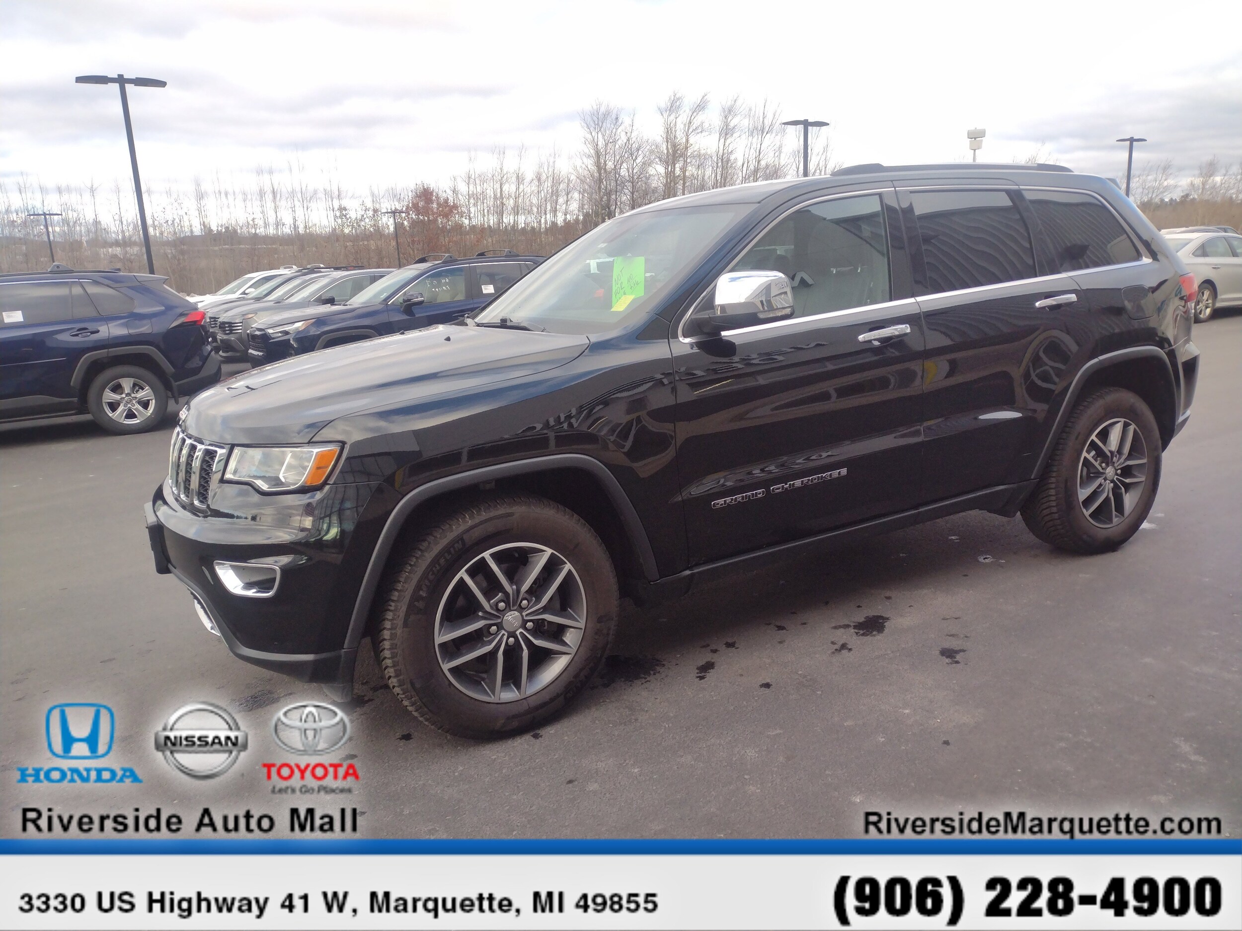 2017 Jeep Grand Cherokee Limited photo 3