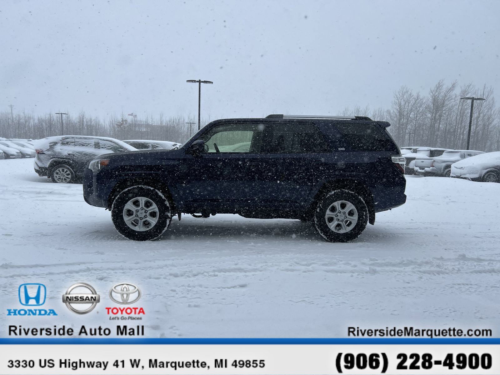 2024 Toyota 4Runner SR5 photo 2