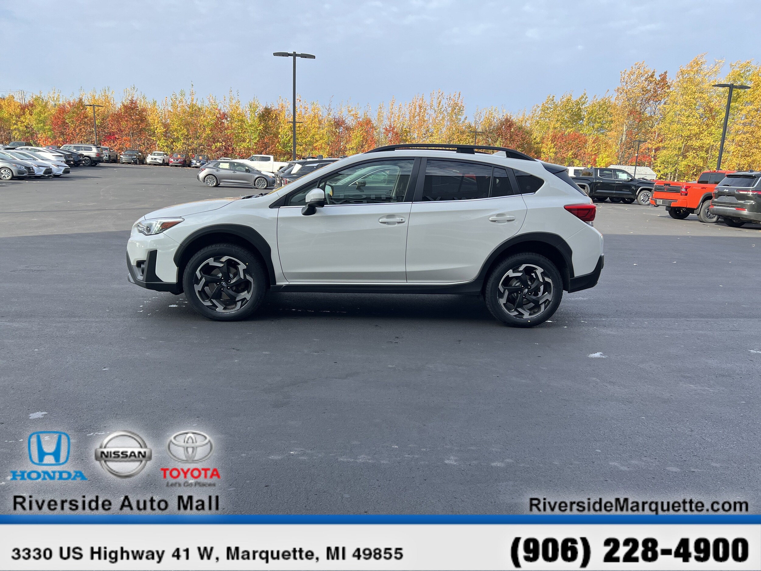 2023 Subaru Crosstrek Limited photo 2