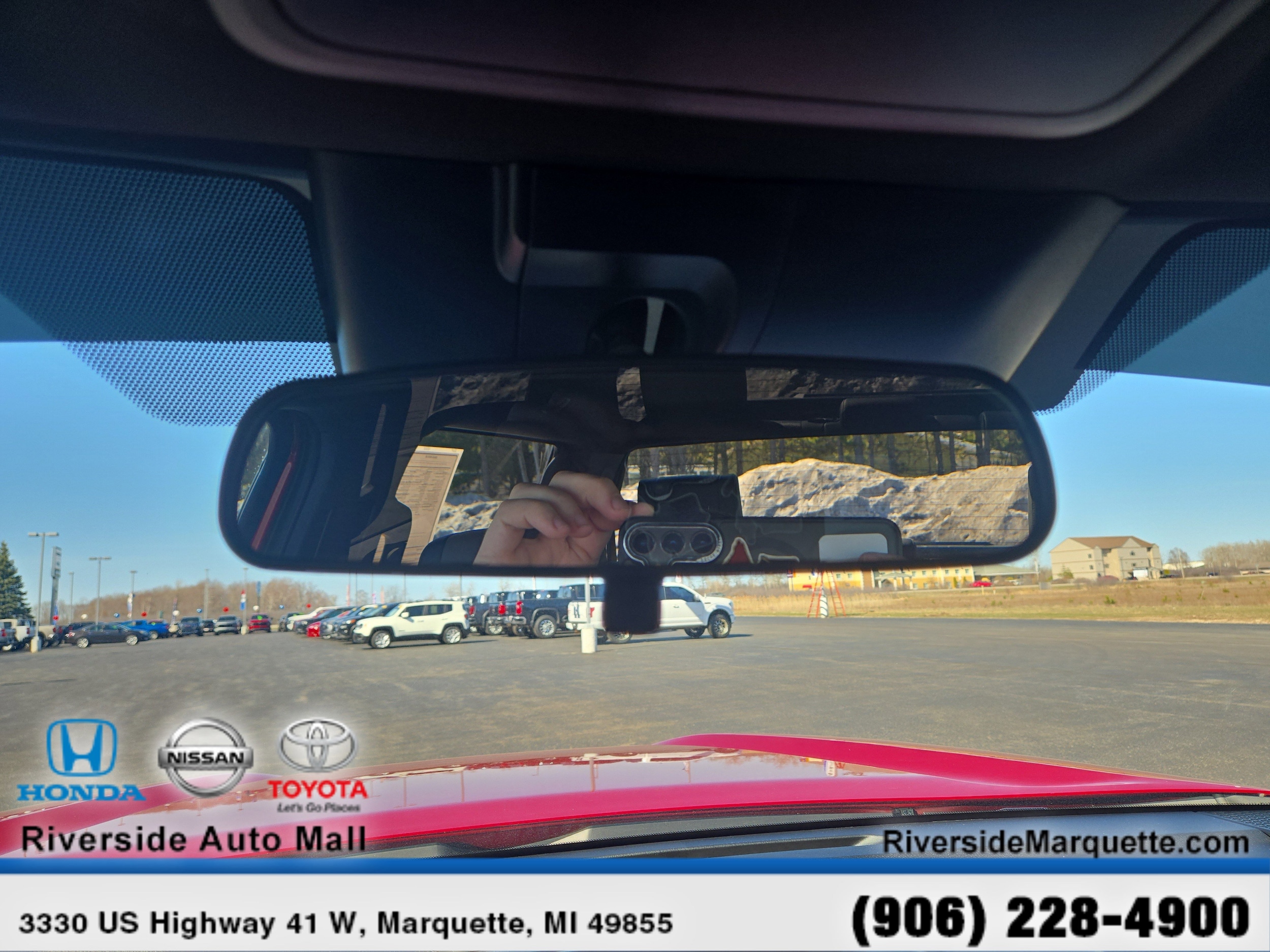 2025 Toyota Tundra SR5 - Photo 19
