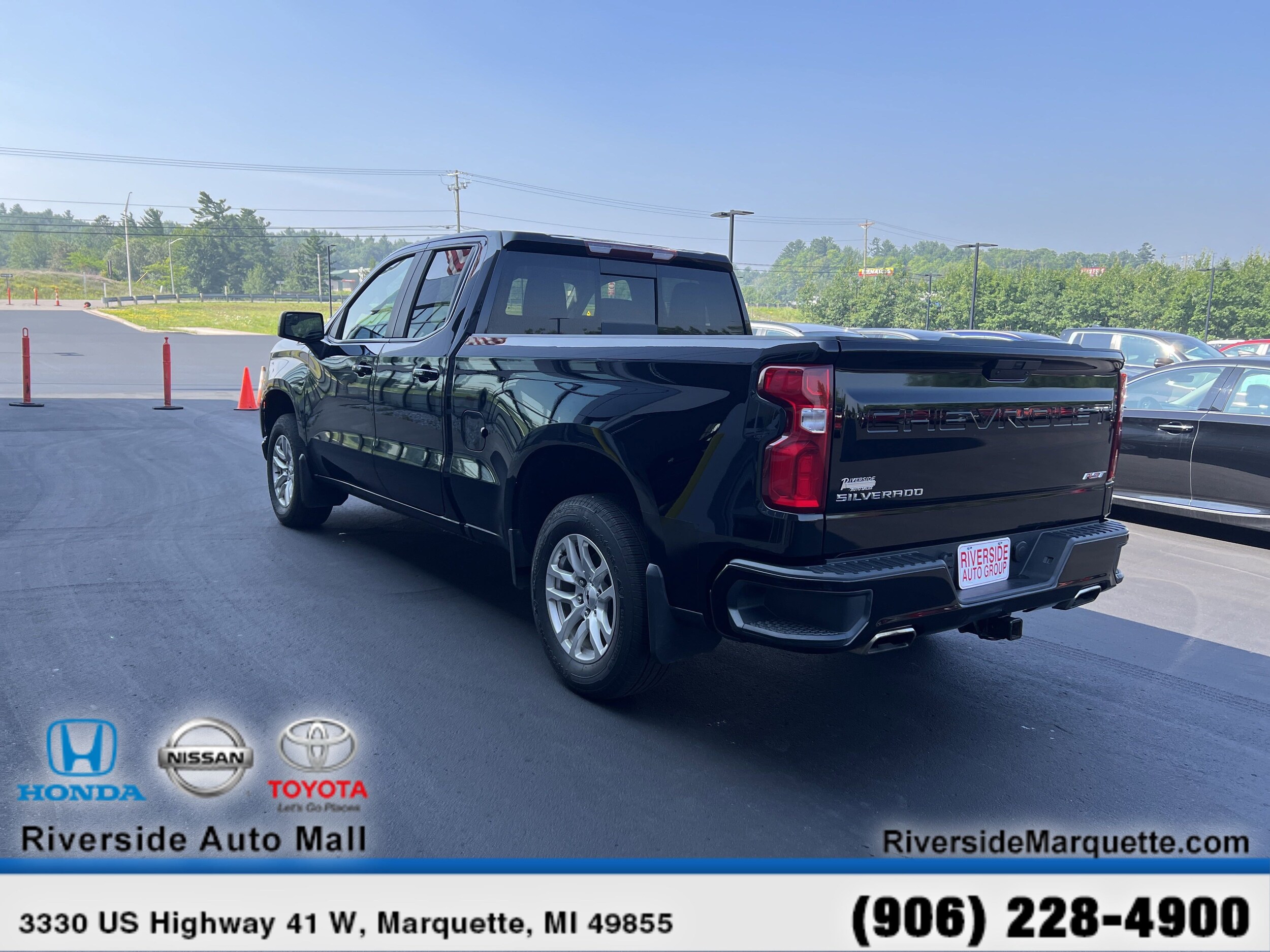 2020 Chevrolet Silverado 1500 RST - Photo 6