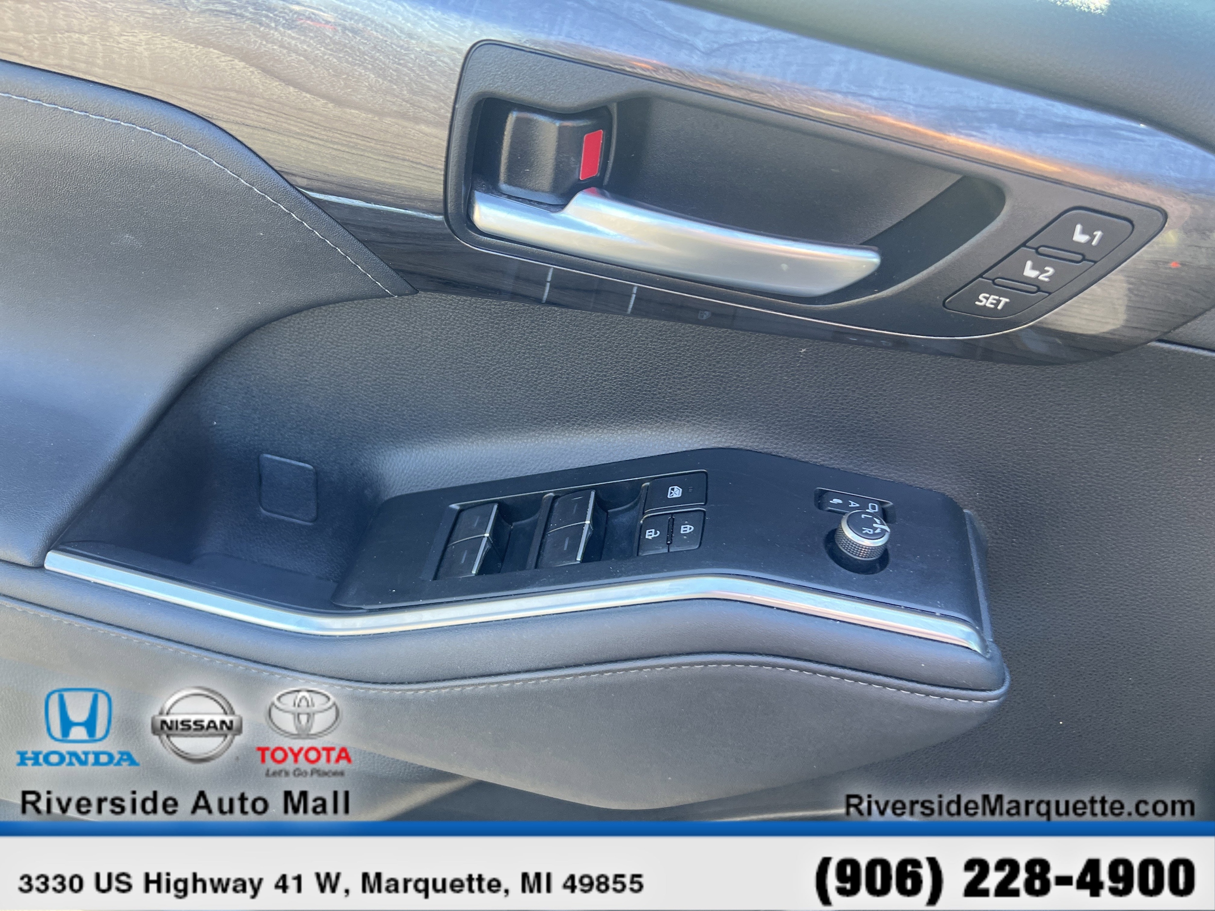 2023 Toyota Highlander Platinum - Photo 24