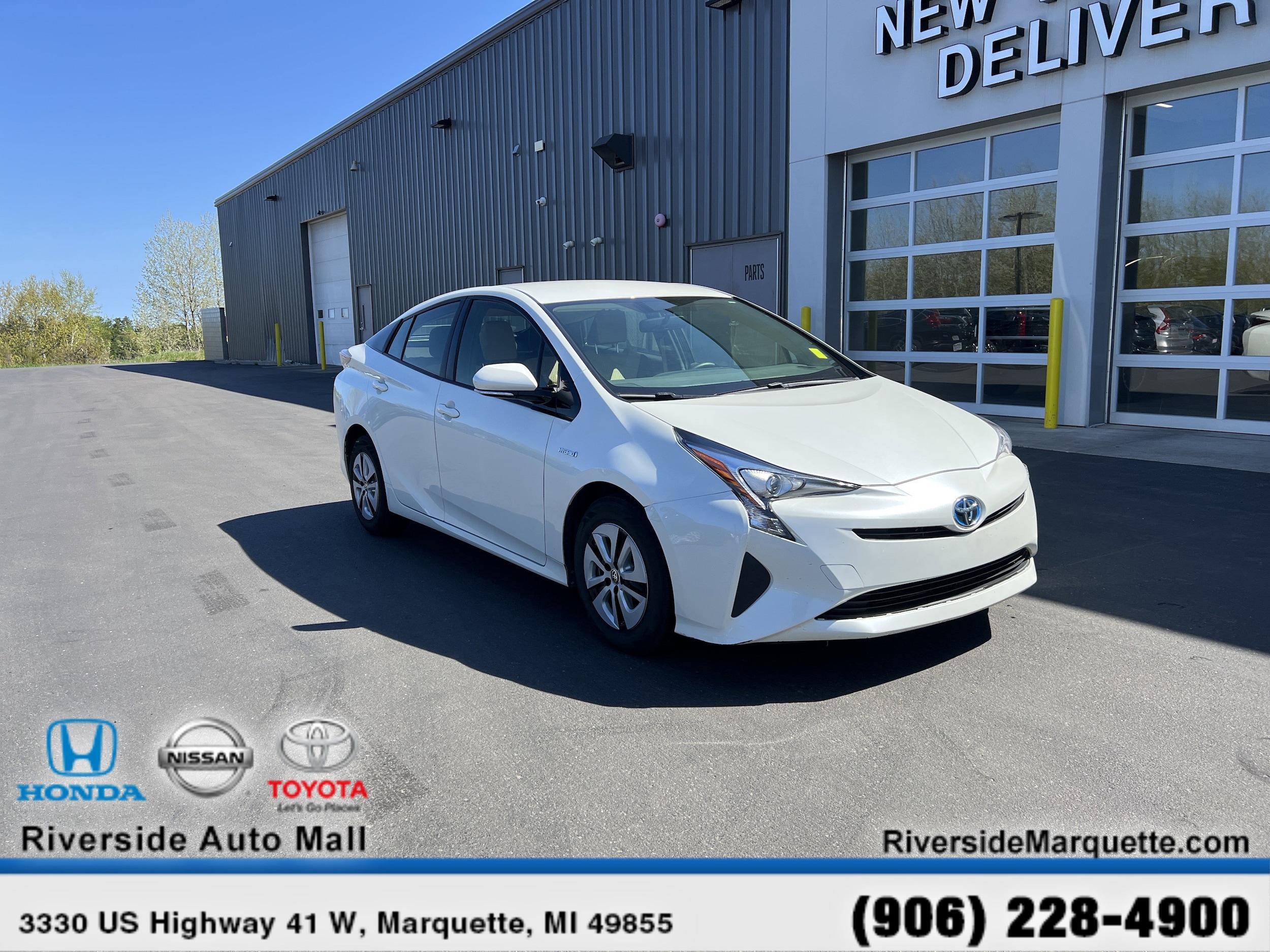 2016 Toyota Prius Two Eco's photo