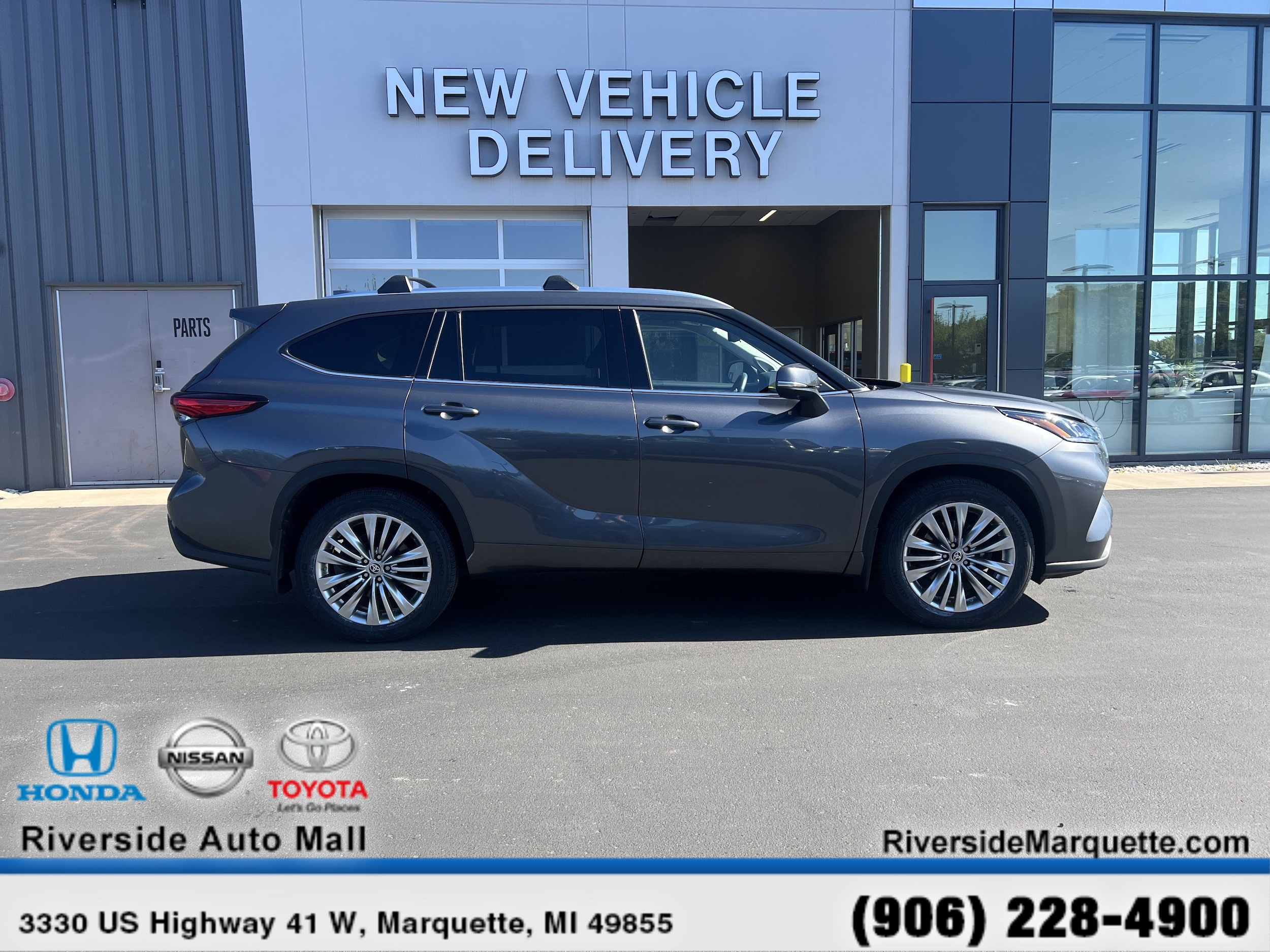 2023 Toyota Highlander Platinum - Photo 10