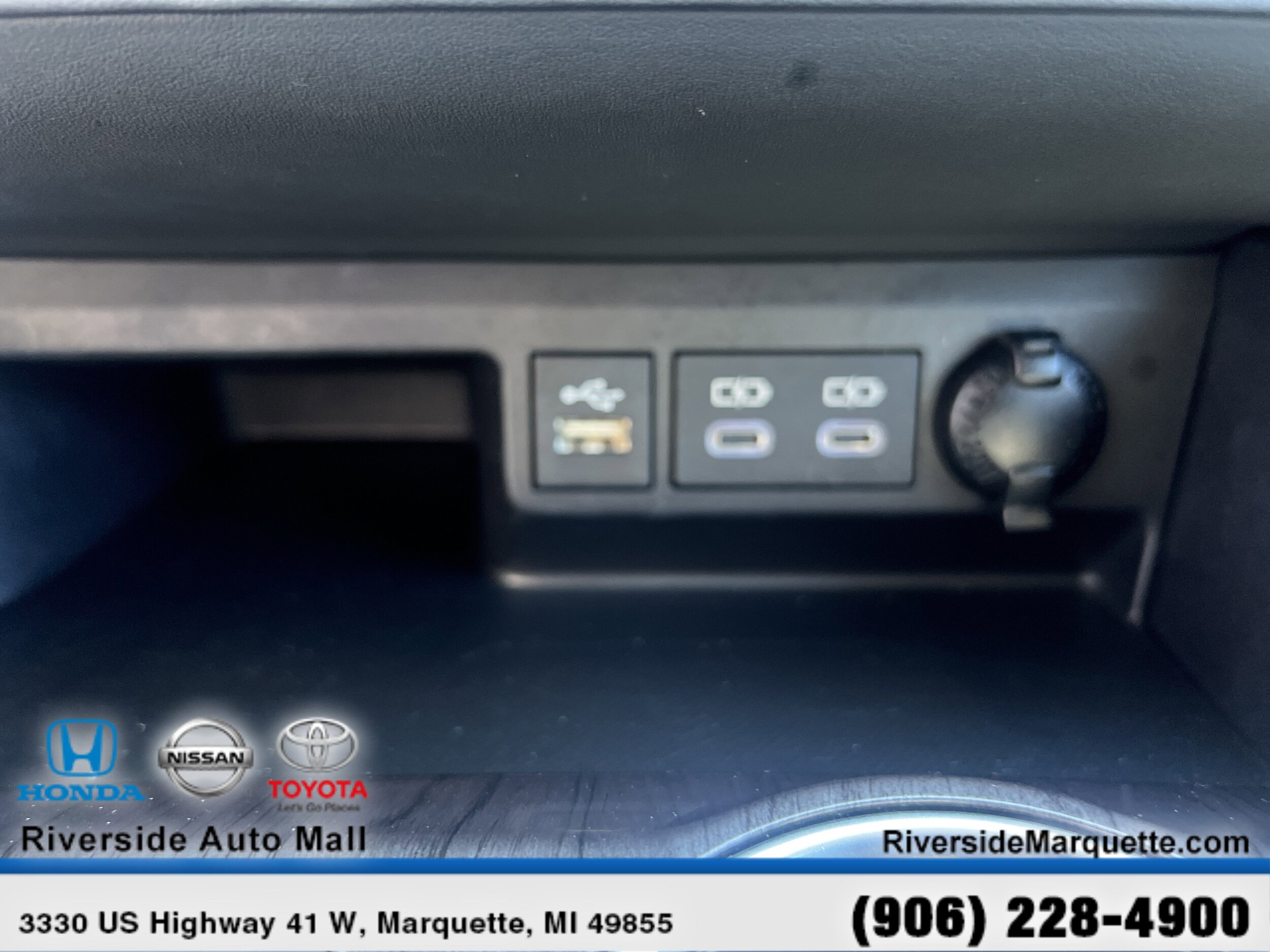 2023 Toyota Highlander Platinum - Photo 18