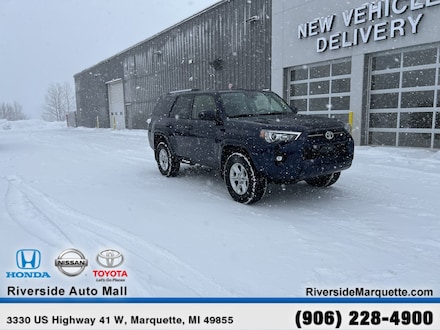 2024 Toyota 4Runner SR5 4WD