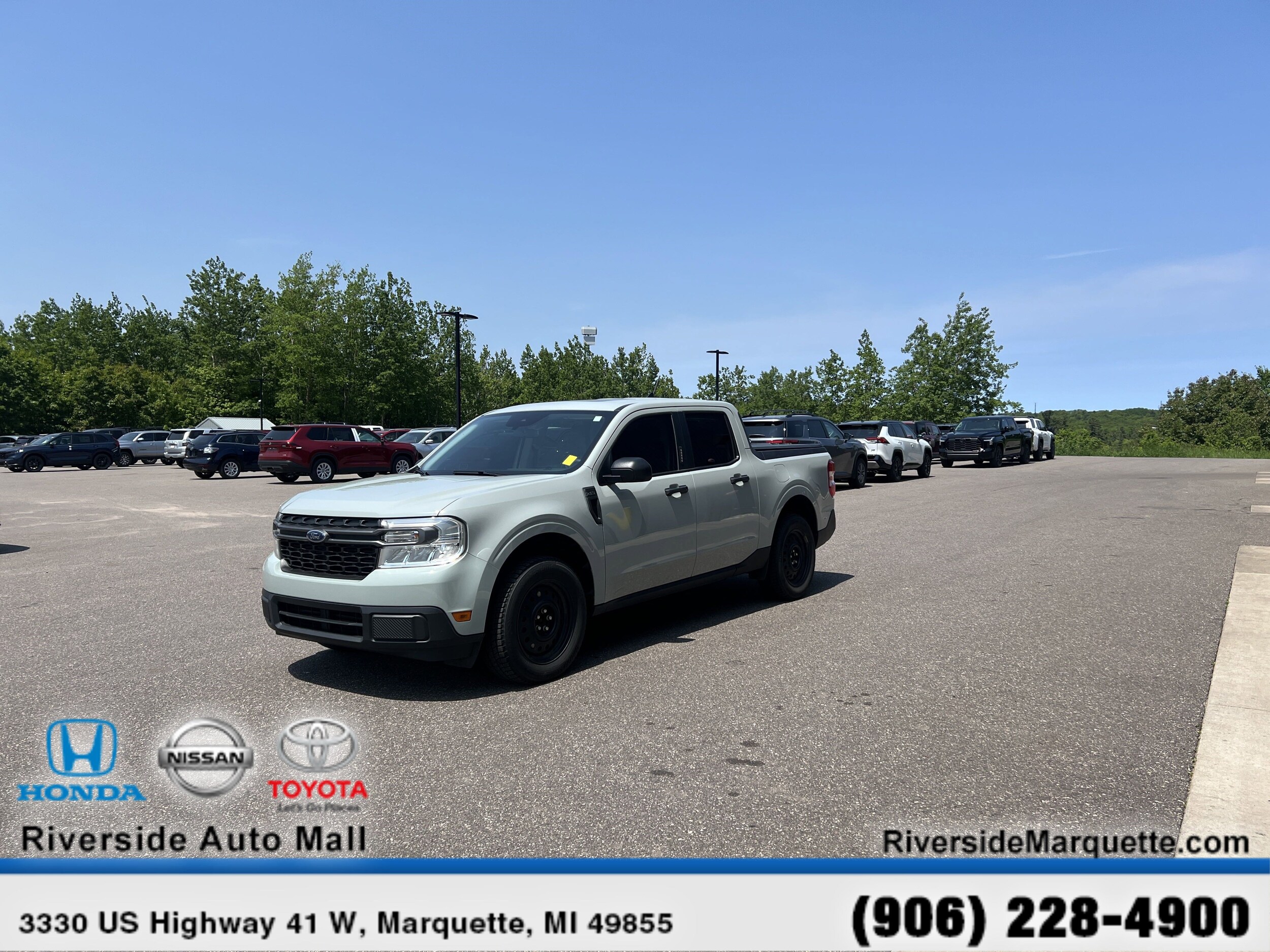 2022 Ford Maverick XLT photo 3