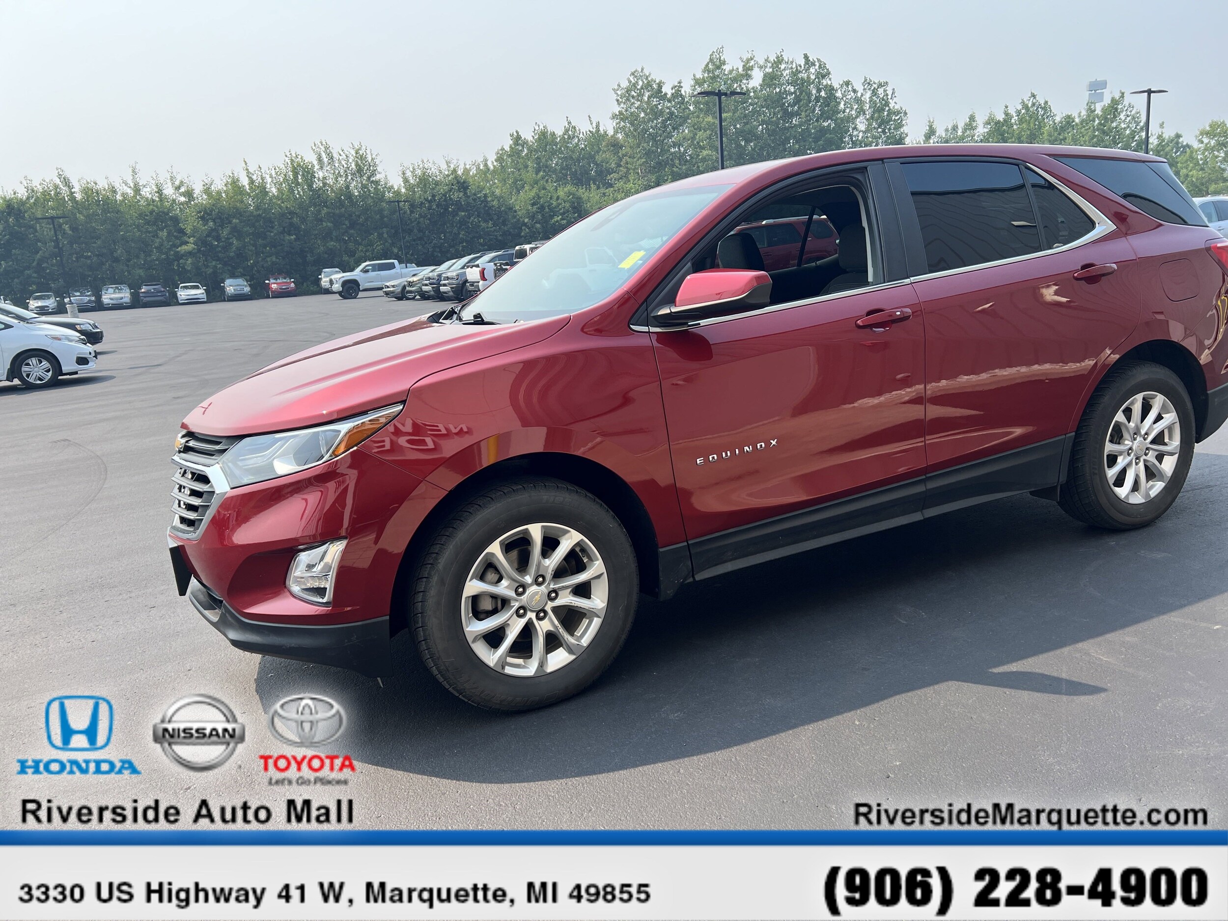 2021 Chevrolet Equinox LT photo 3