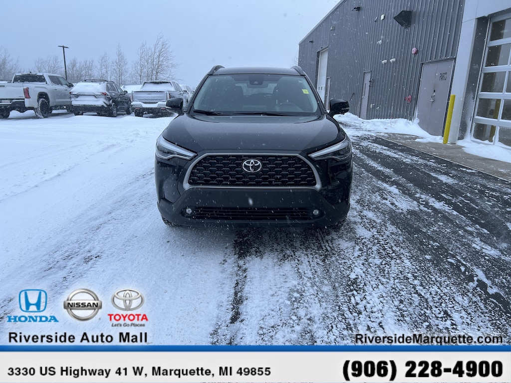 Certified 2022 Toyota Corolla Cross XLE 2WD