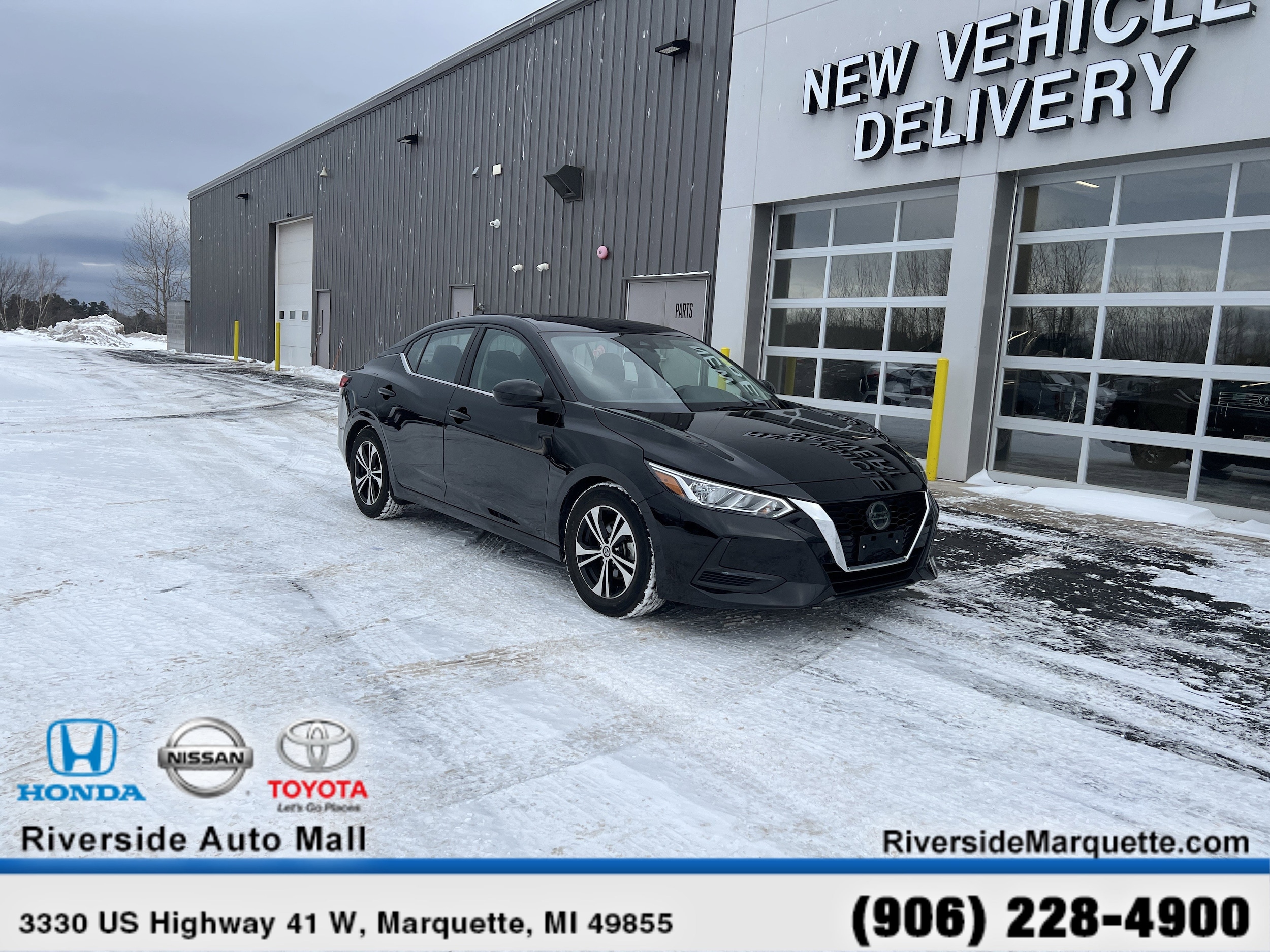 2023 Nissan Sentra SV's photo