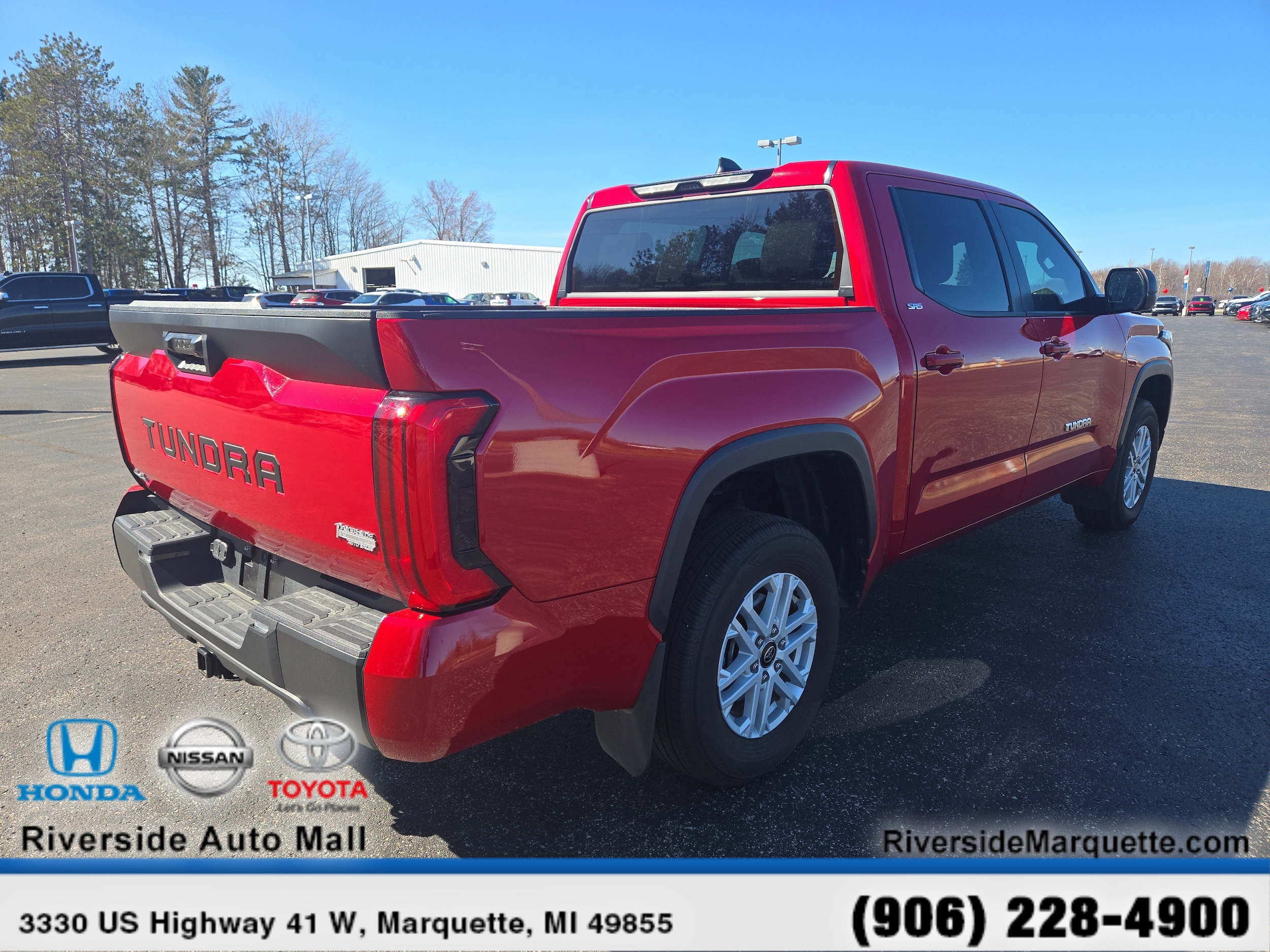 2025 Toyota Tundra SR5 - Photo 9