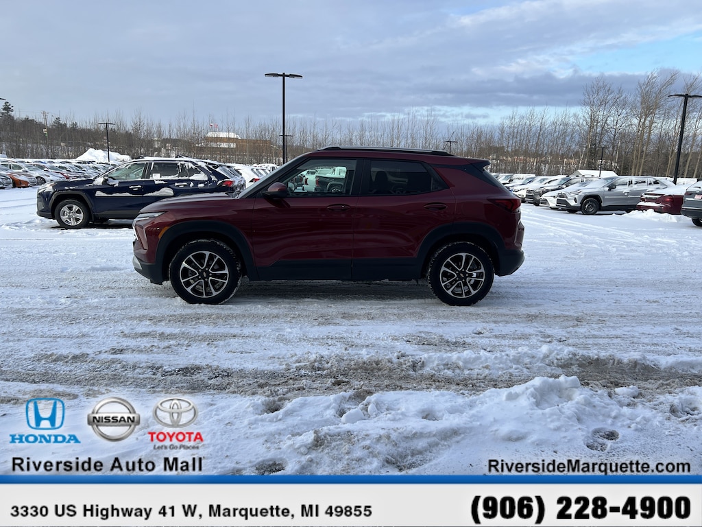 Used 2025 Chevrolet Trailblazer AWD LT