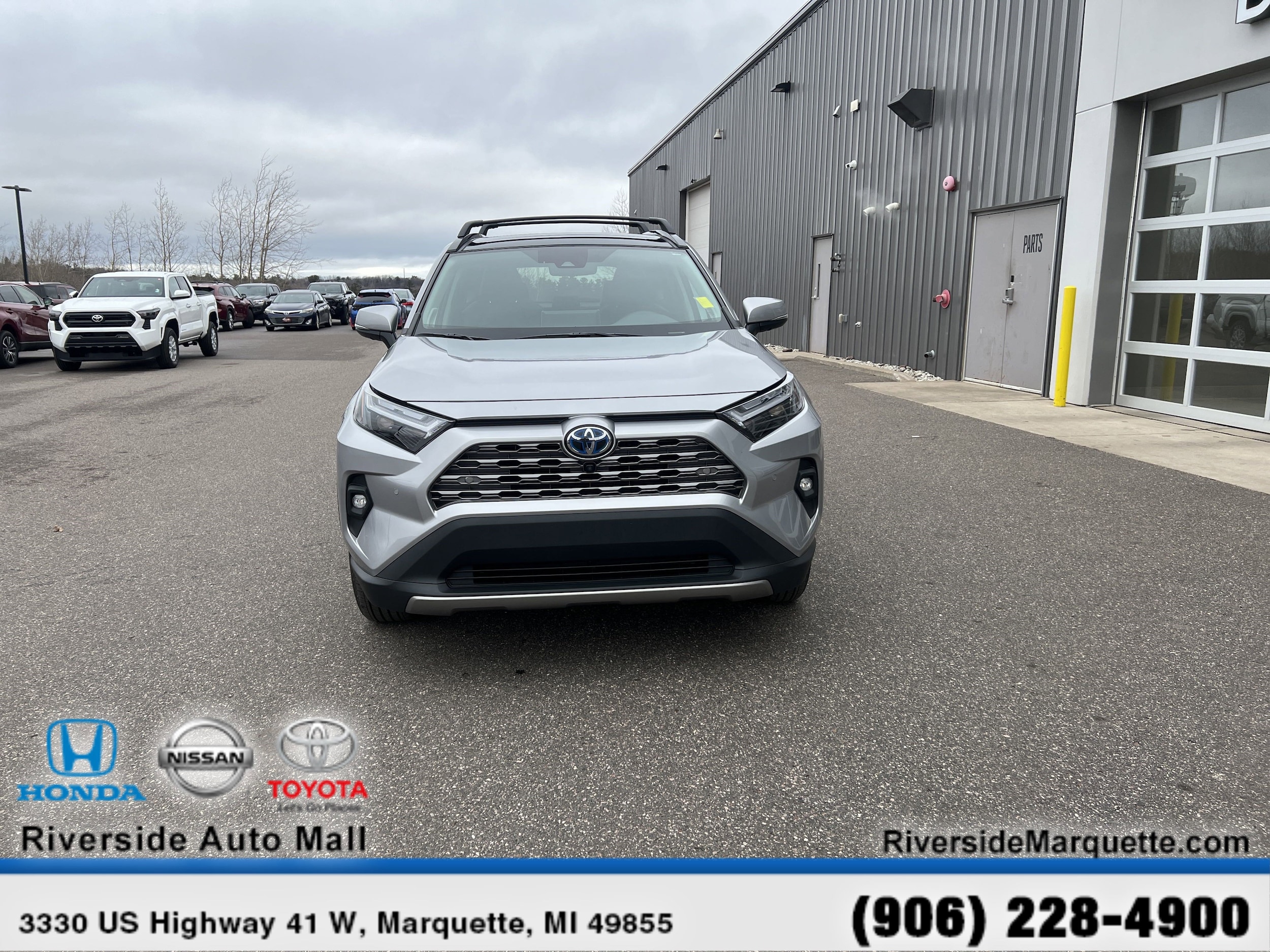 Used 2022 Toyota RAV4 Limited with VIN 4T3D6RFV4NU076704 for sale in Iron Mountain, MI