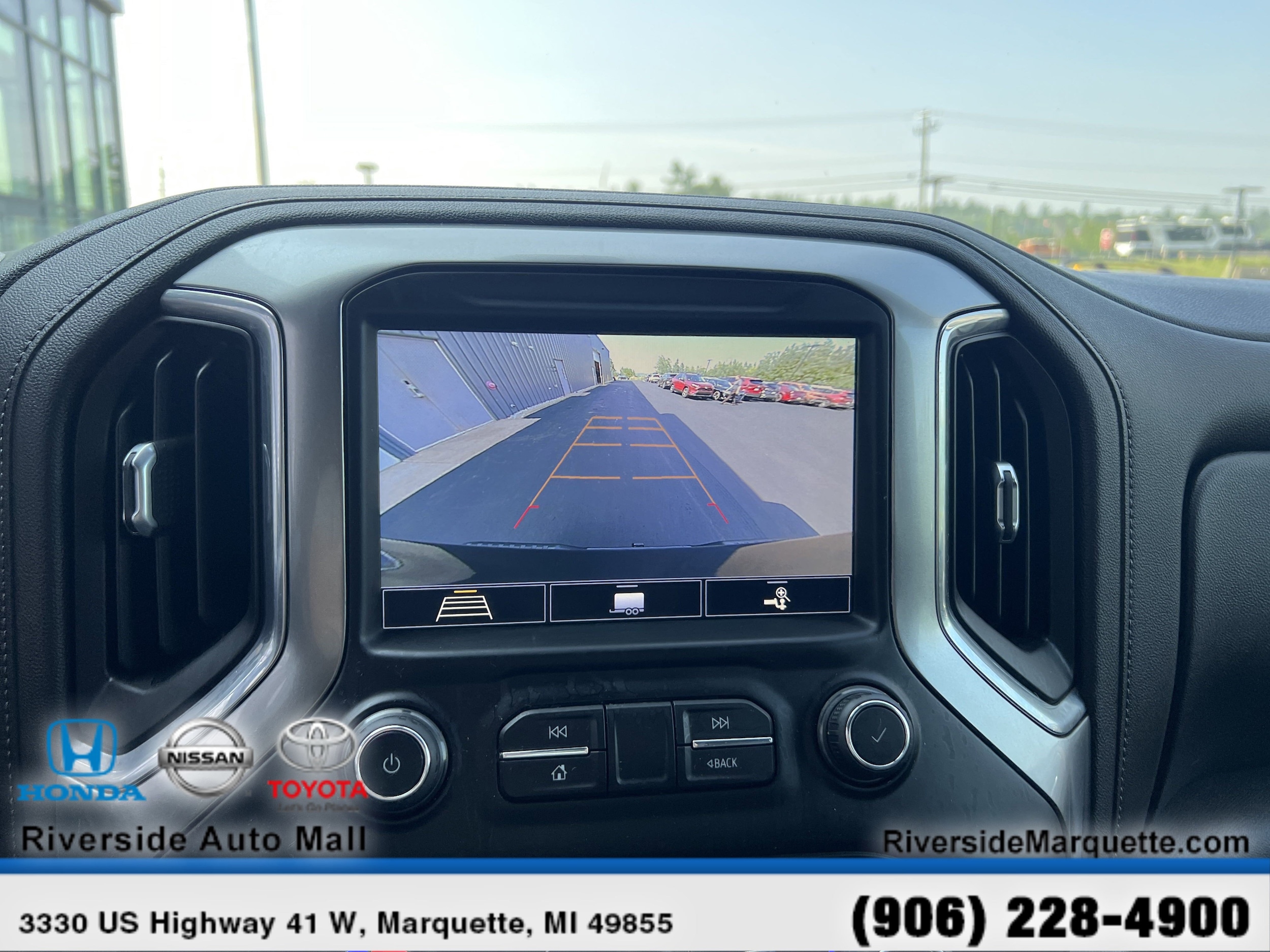 2020 Chevrolet Silverado 1500 RST - Photo 23