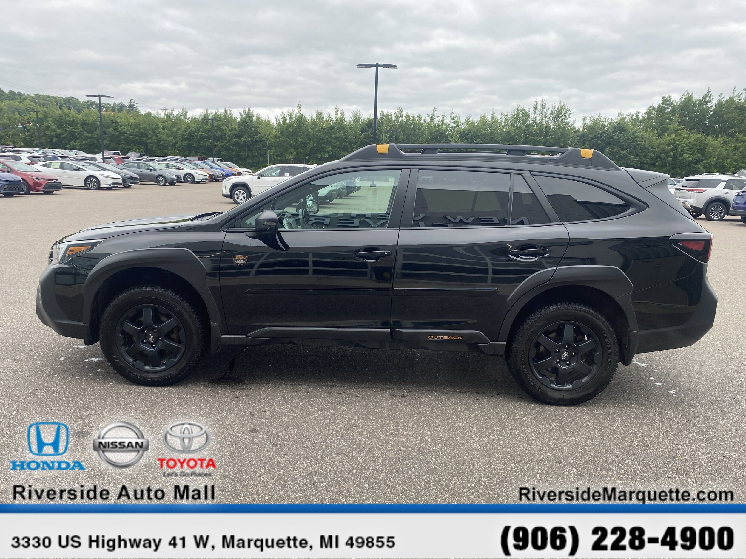 2022 Subaru Outback Wilderness photo 3
