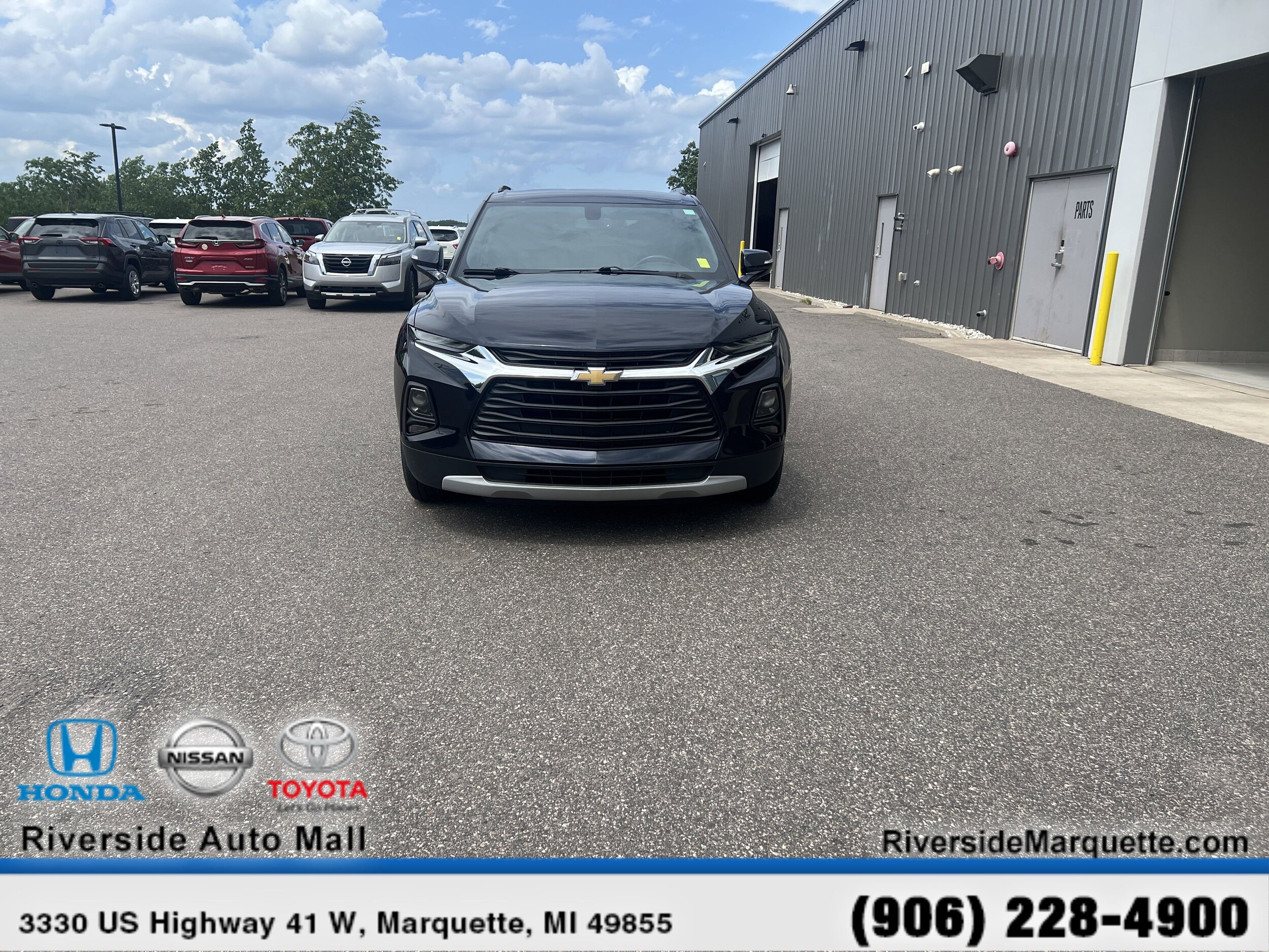 2020 Chevrolet Blazer 2LT photo 2