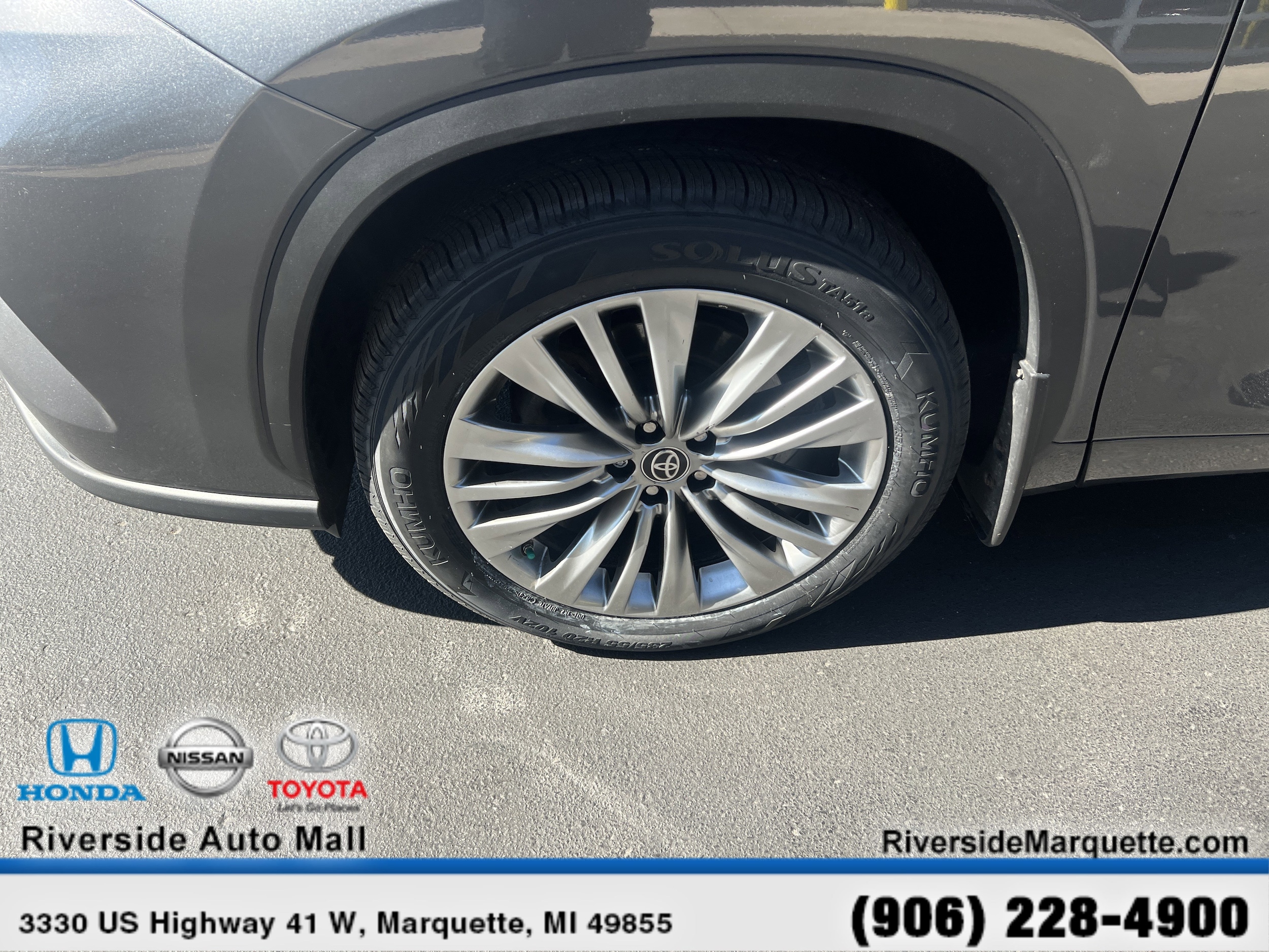 2023 Toyota Highlander Platinum - Photo 11