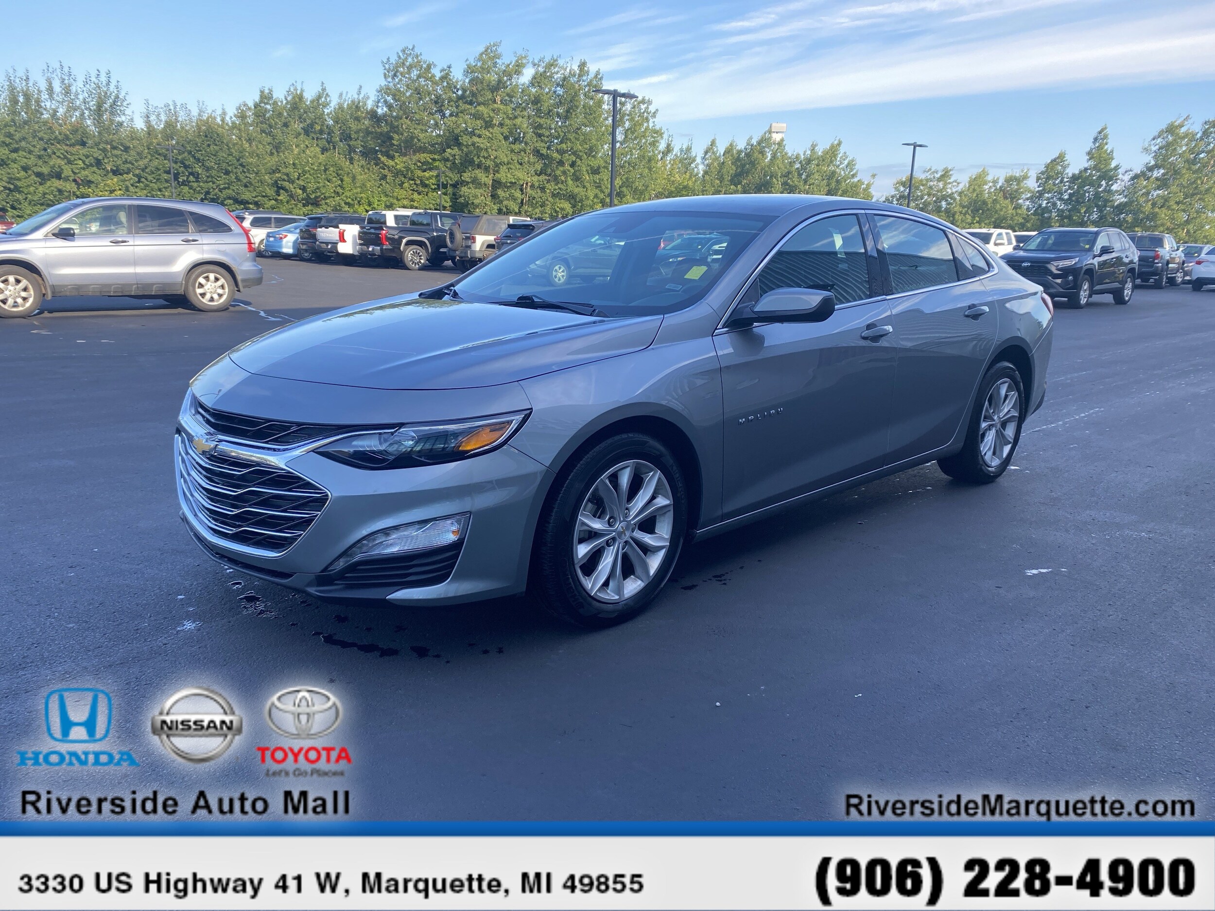 2025 Chevrolet Malibu 1LT photo 3