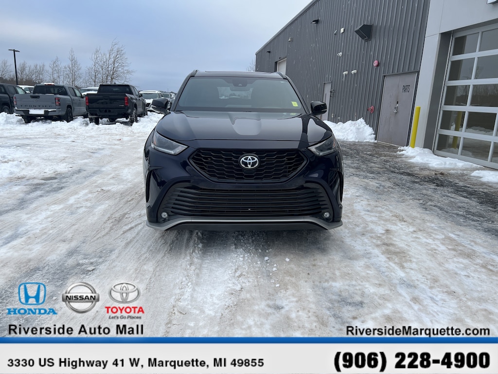 Used 2022 Toyota Highlander XSE AWD