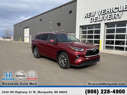 2022 Toyota Highlander Hybrid Hybrid XLE AWD