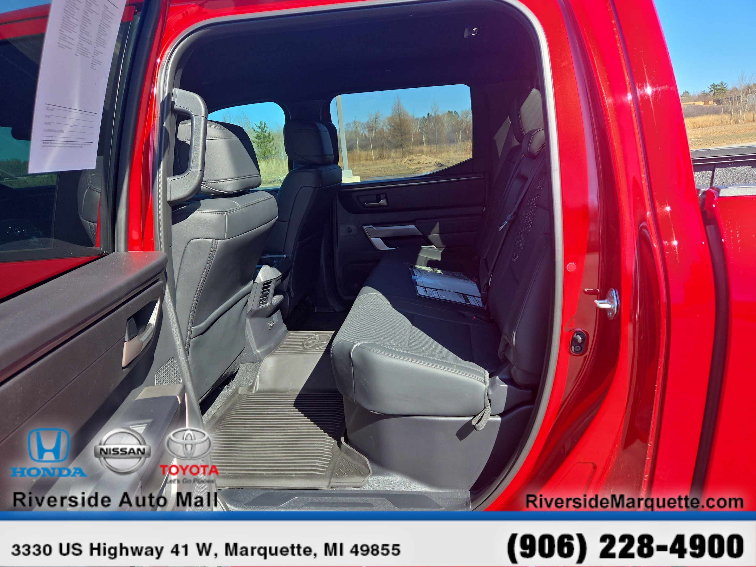 2025 Toyota Tundra SR5 - Photo 24