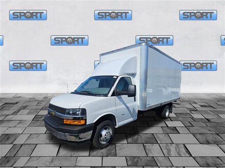 2024 Chevrolet Express Cutaway Work Van Truck