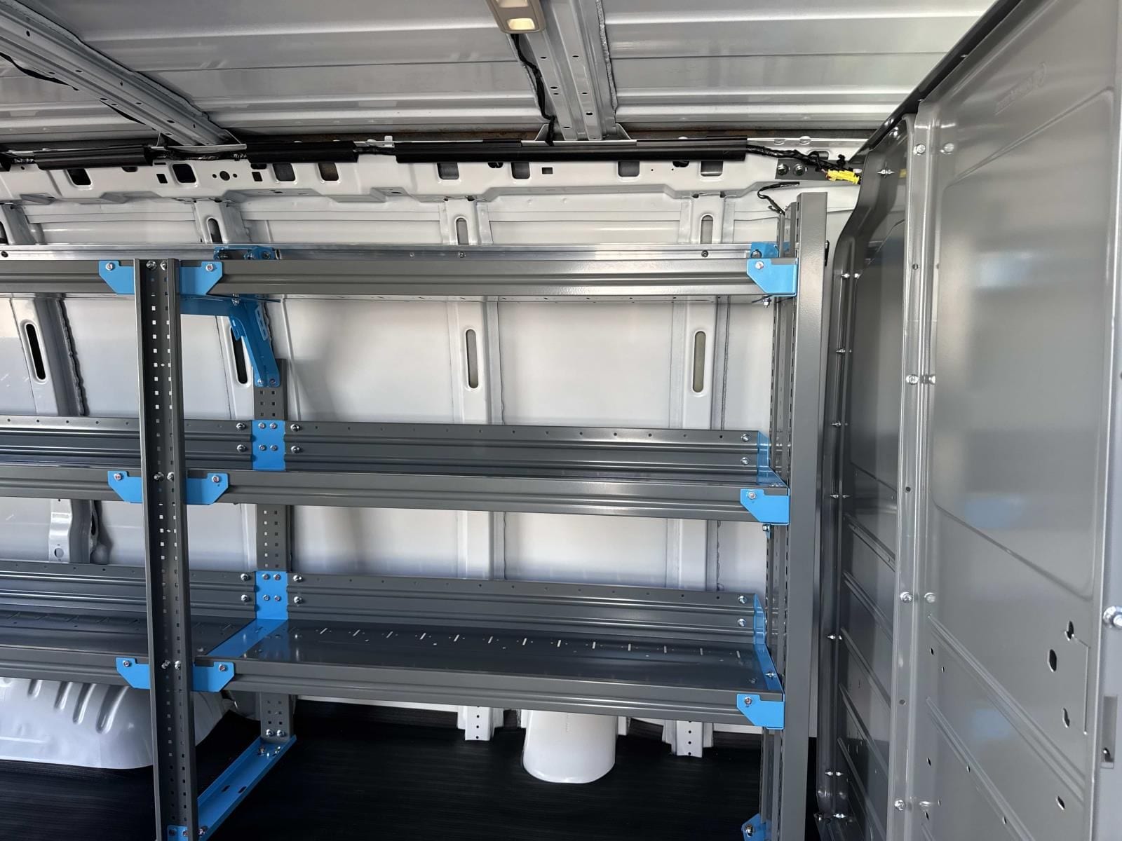 2025 Chevrolet Express Cargo Work Van - Photo 13