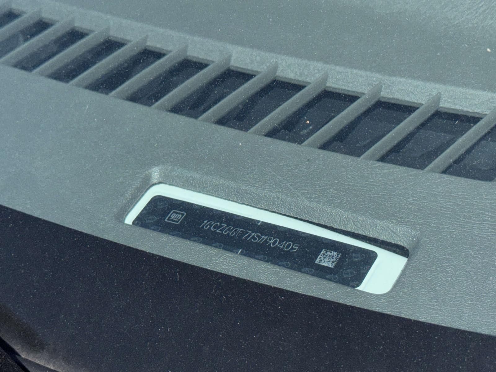 2025 Chevrolet Express Cargo Work Van - Photo 26