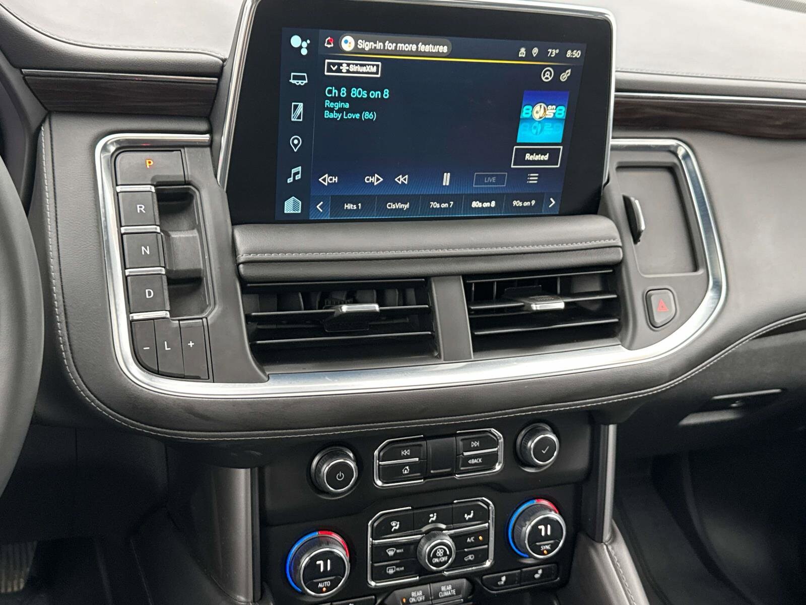 2023 Chevrolet Suburban Z71 - Photo 10