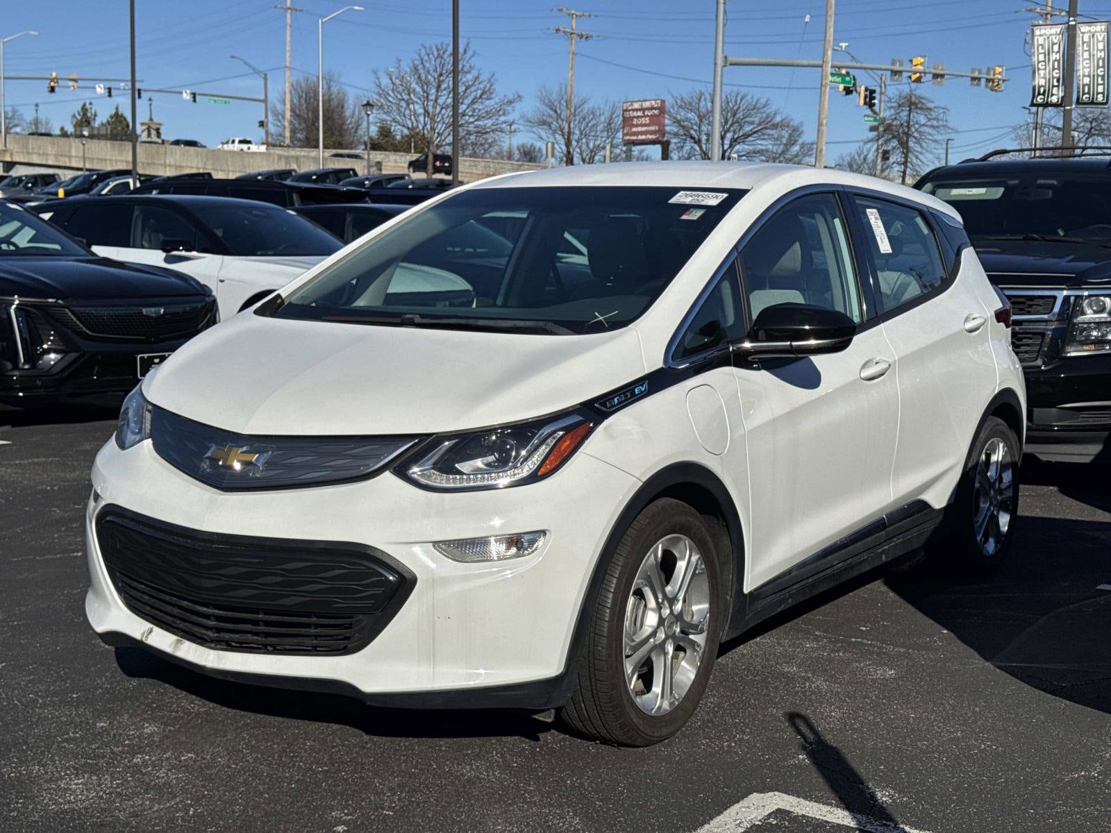 2018 Chevrolet Bolt EV LT's photo