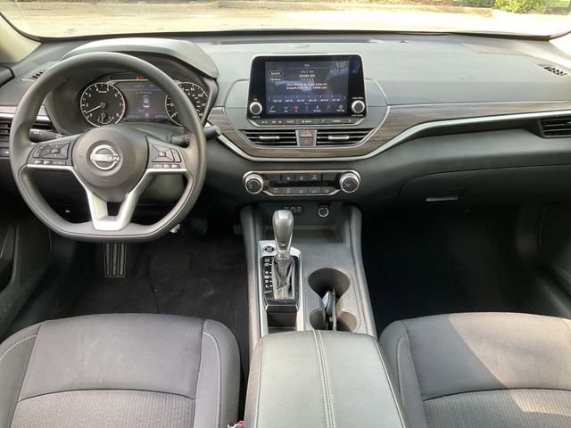 Thumbnail: 2025 Nissan Altima - 18