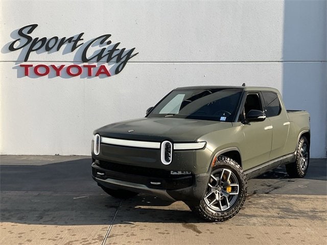 Thumbnail: 2022 Rivian R1T - 1