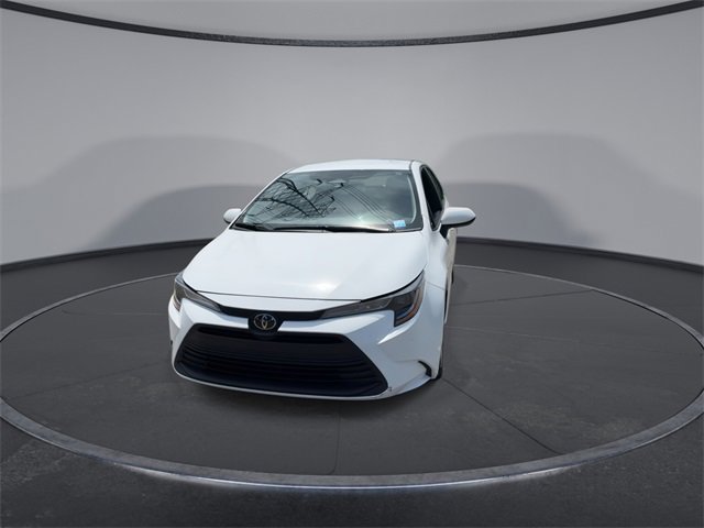 2024 Toyota Corolla LE photo 3