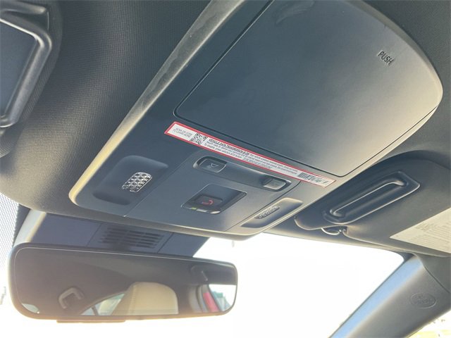 Thumbnail: 2025 Toyota Camry - 25