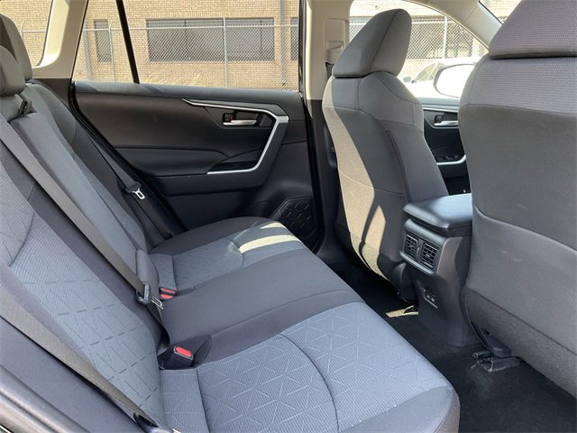 Thumbnail: 2025 Toyota RAV4 - 17